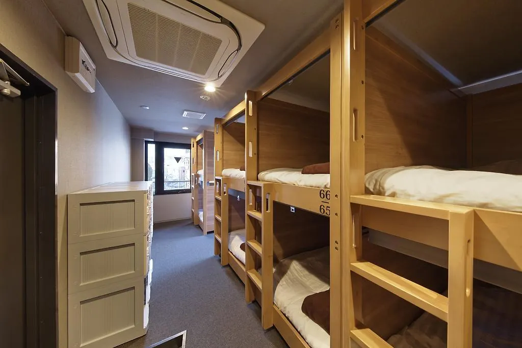 Kaede Guesthouse Kyoto Japan